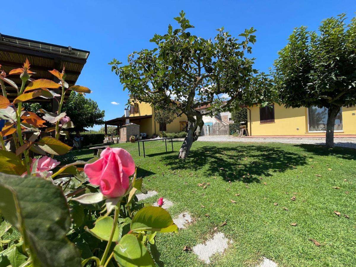 Il Poggio Pontedera Exterior foto