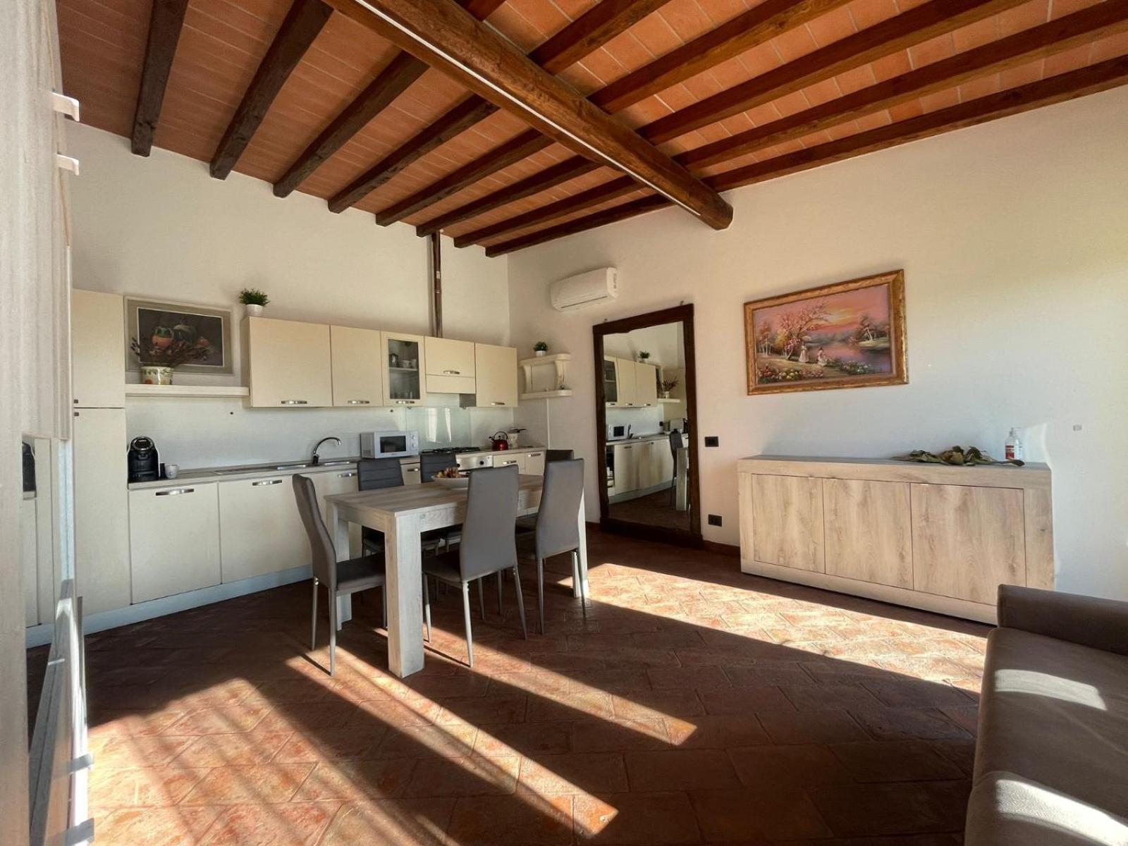 Il Poggio Pontedera Exterior foto